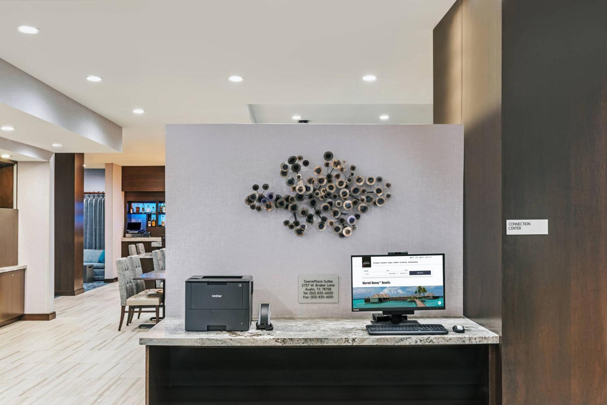 Towneplace Suites By Marriott Austin Northwest The Domain Area Екстер'єр фото